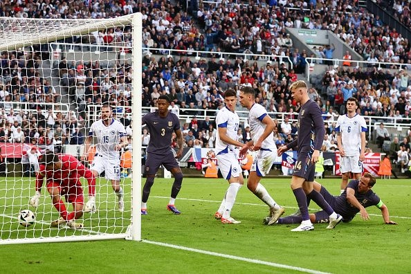 Zmajevi se odlično držali do diskutabilnog penala